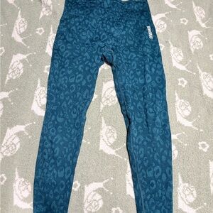 Gymshark Blue leopard woman Leggings